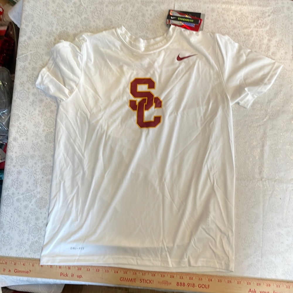 NWT Nike shirt